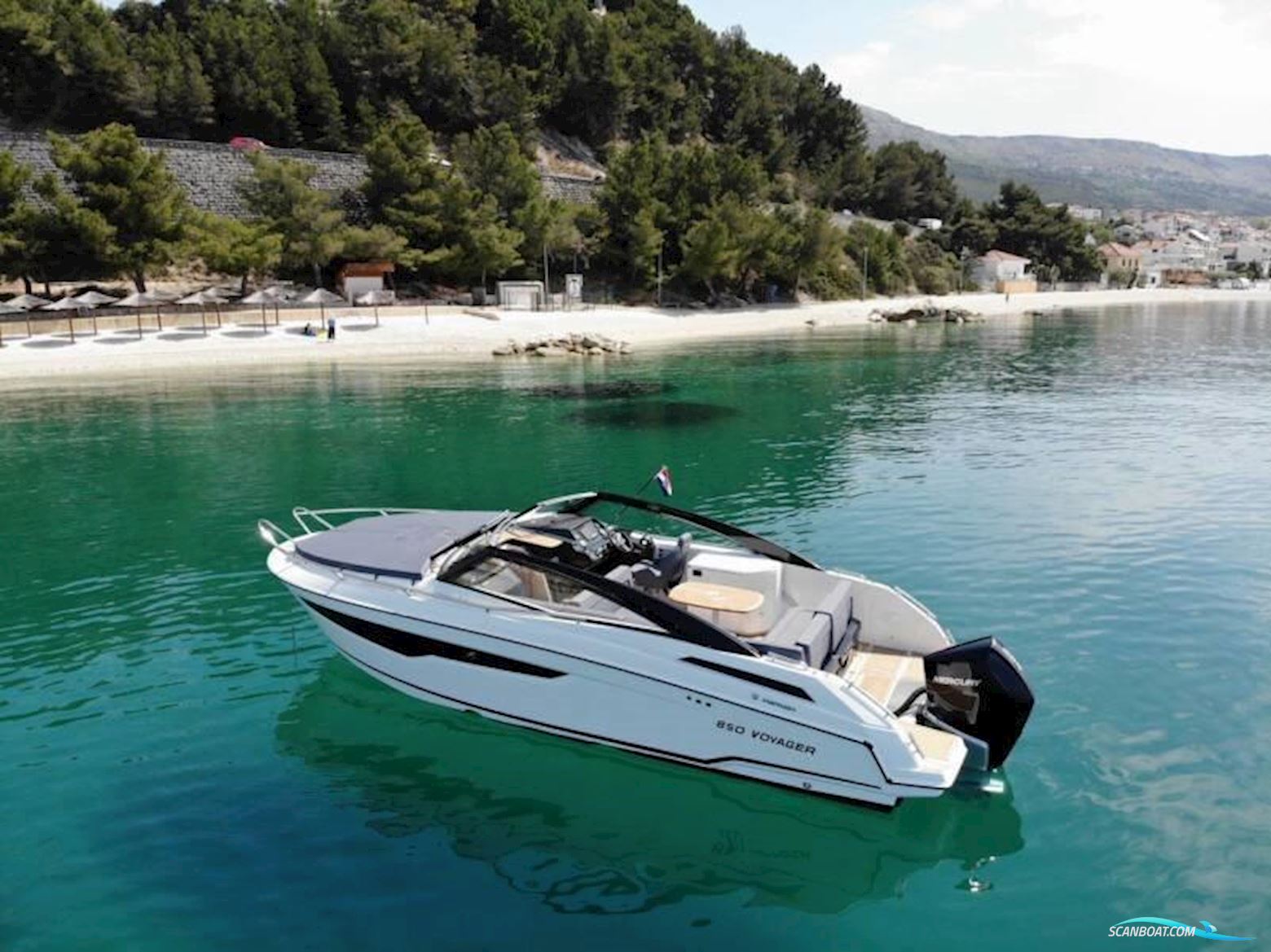 Parker 850 Voyager Motor boat 2022, with Mercury engine, Croatia