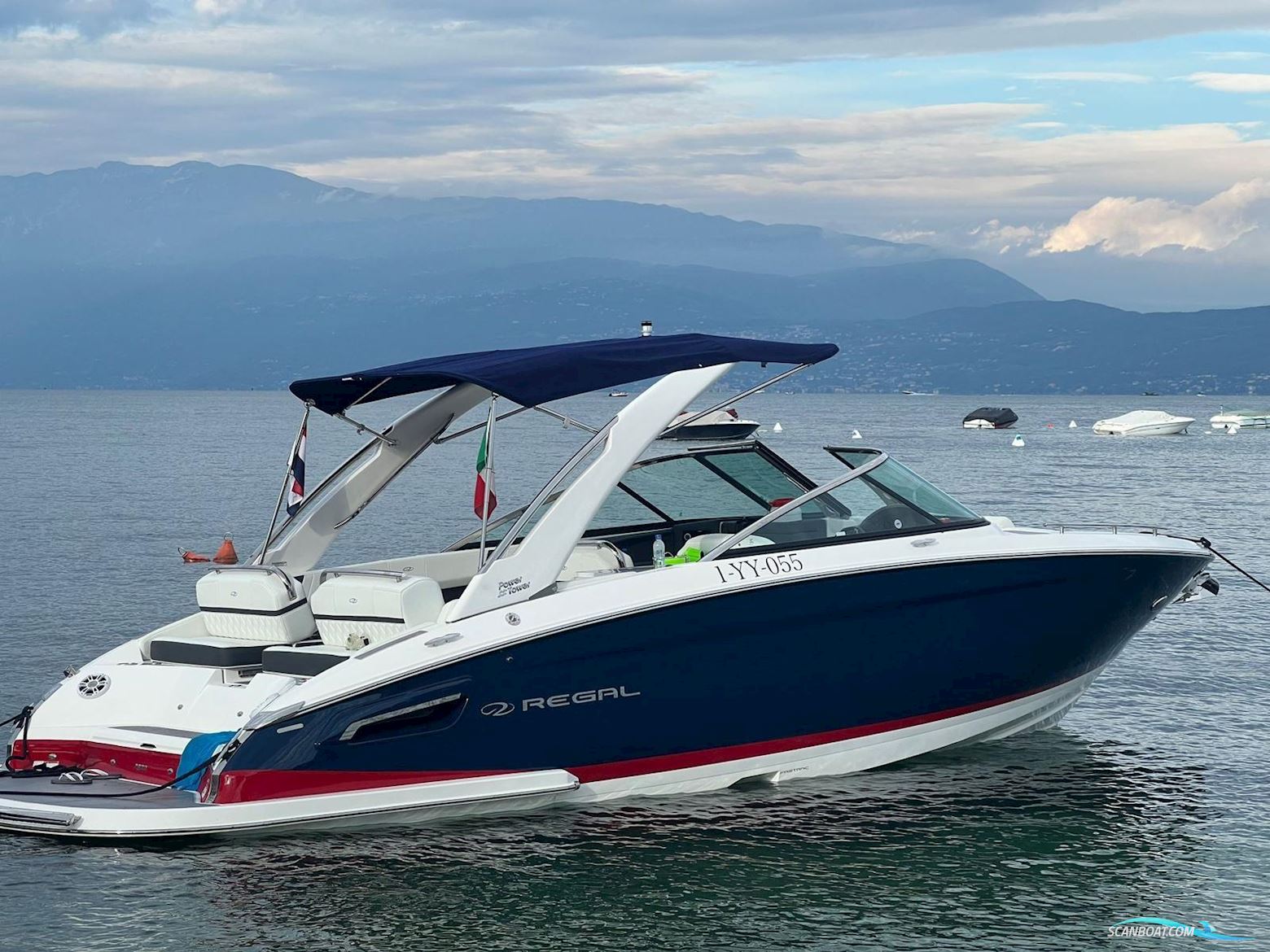 Regal 2800 Bowrider Motor boat 2023, with Mercruiser engine, The Netherlands