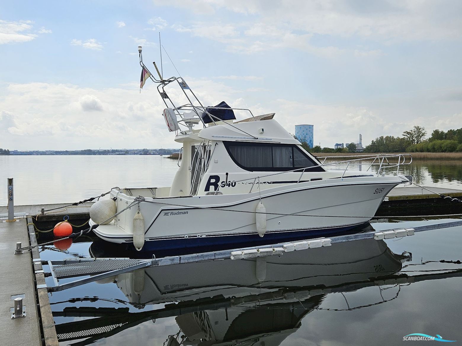 Rodman 940 Fly Motor boat 2007, with 2x Volvo D3 190 hp engine, Germany