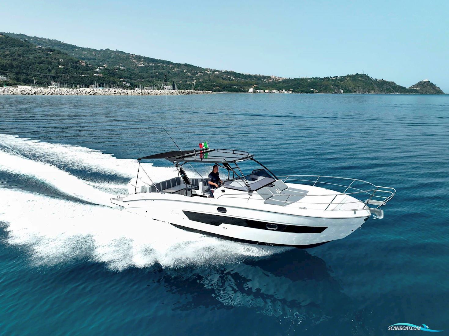 Saver 330WA Motor boat 2024, with Suzuki engine, Italy