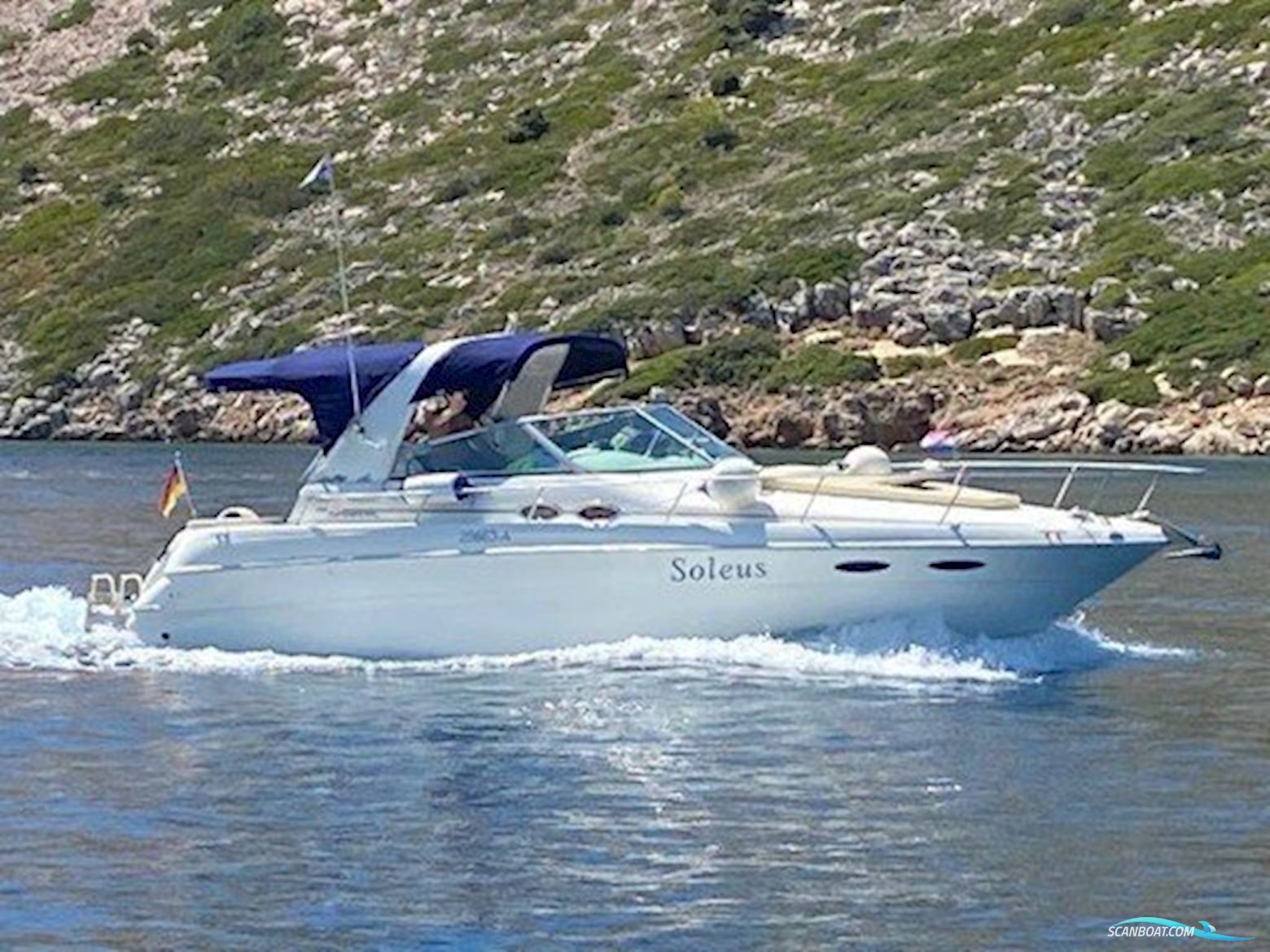 Sea Ray 310 Sundancer Wellenantrieb Motor boat 2001, with Mercruiser 350 Magnum Mpi engine, Germany