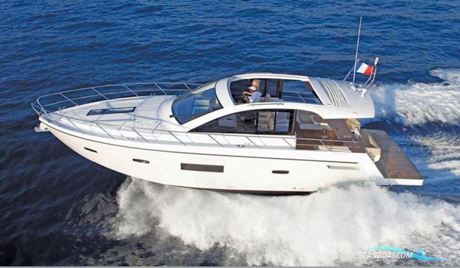 Sealine SC 42 Motor boat 2012, with Volvo Penta D6 engine, Spain