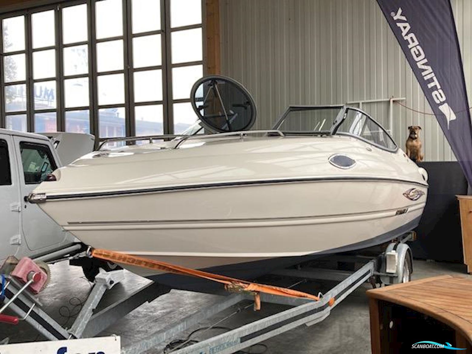 Stingray 195 CX Ähnl. Sea Ray, Four Winns, Bayliner, Monterey, Viper) Motor boat 2009, with Volvo Penta 3.0 Carb engine, Germany