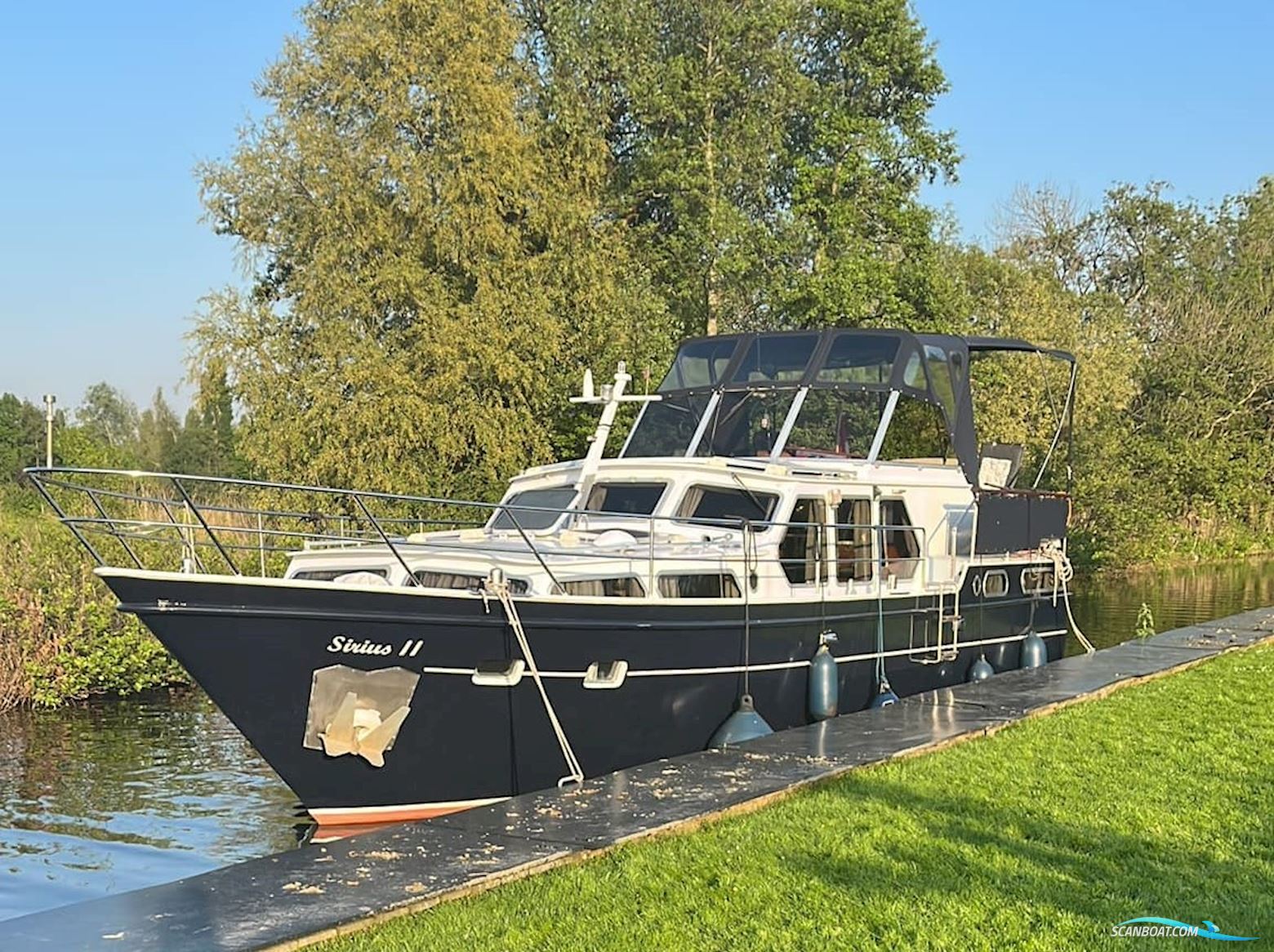 Valkkruiser 1200 AK Motor boat 1984, with Daf 575 engine, The Netherlands