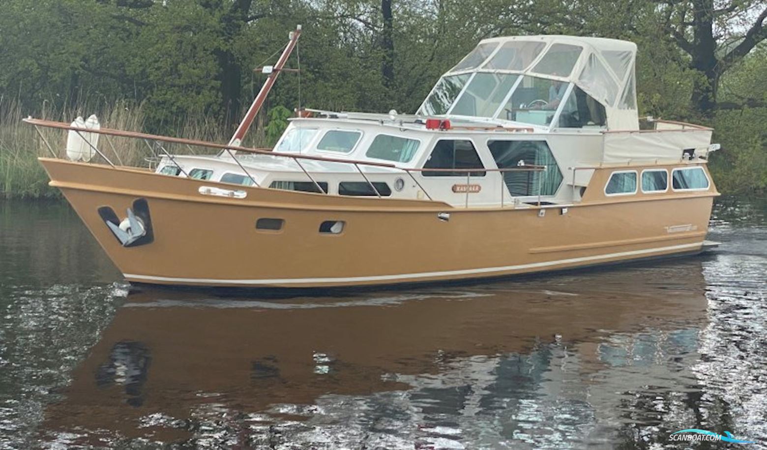 Valkkruiser 1350 Motor boat 1977, with Daf engine, The Netherlands