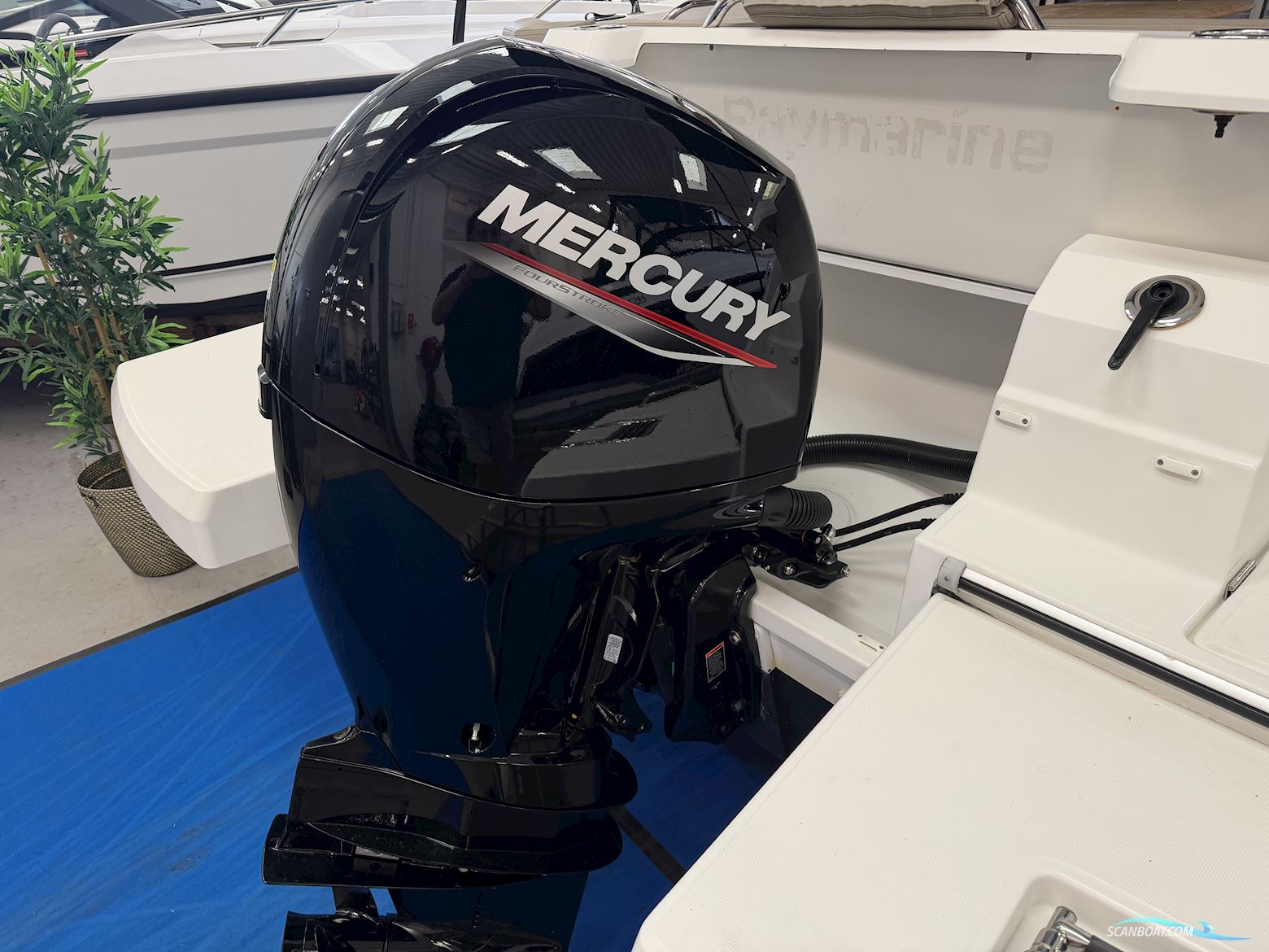  Beneteau Antares 8