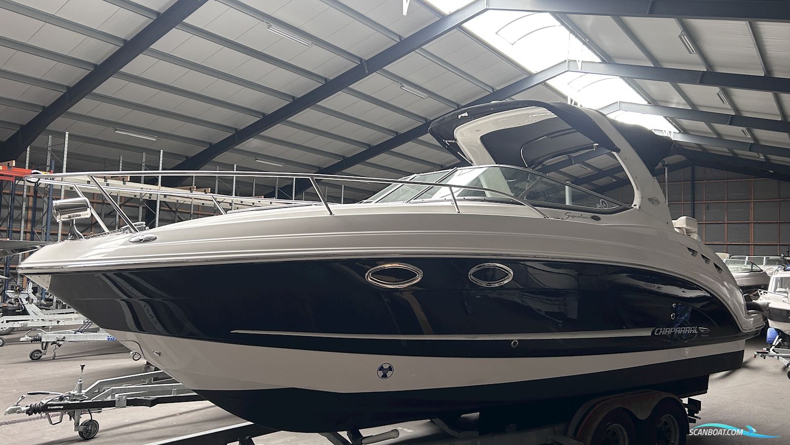  Chaparral 270 Signature