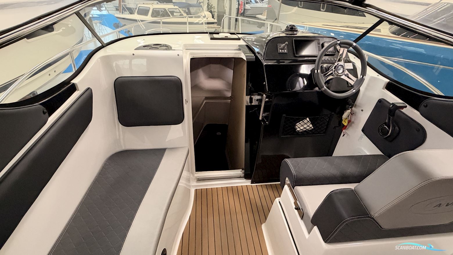  Saver 690 Cabin Sport