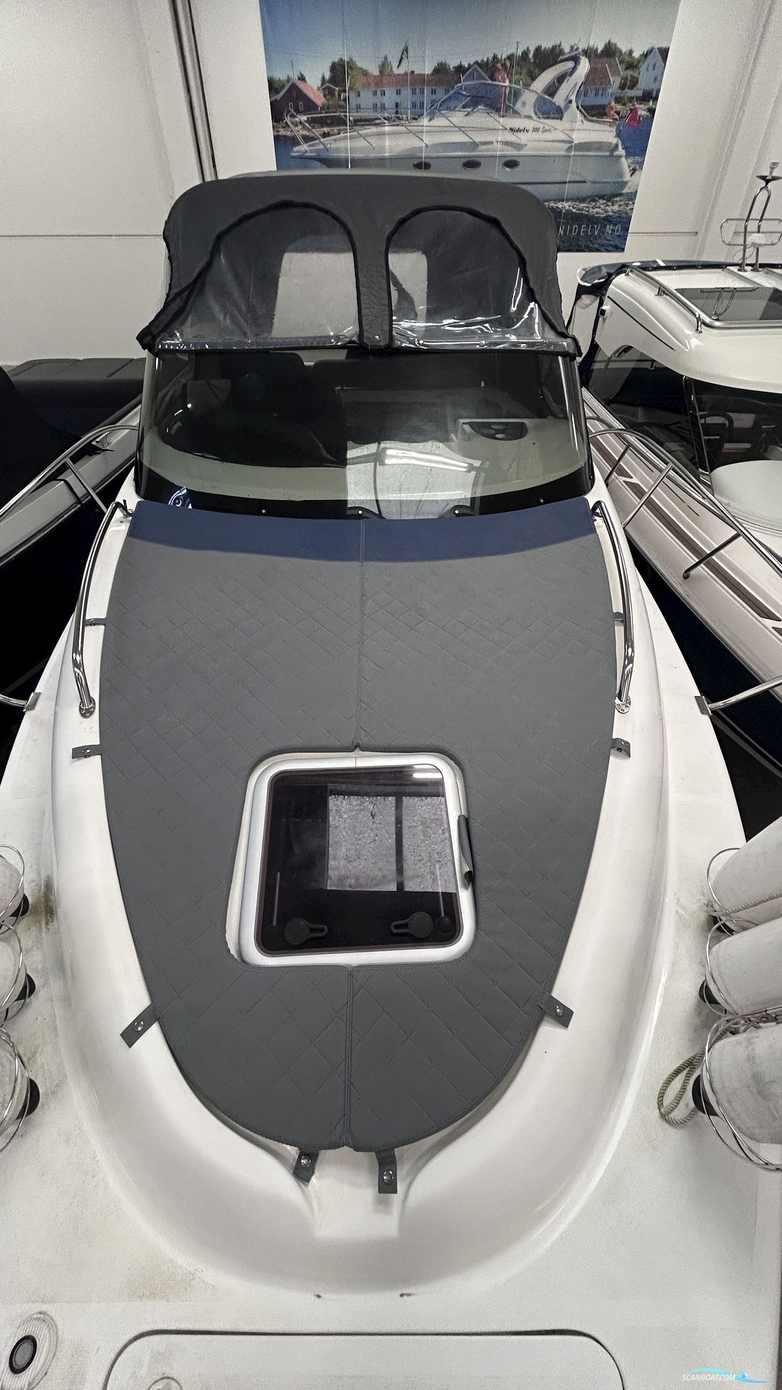  Saver 750 Cabin