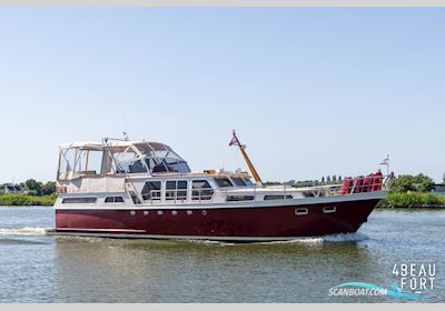 1350 AK Motorbåd 1984, med Ford Lehman 2725E 6,2L motor, Holland