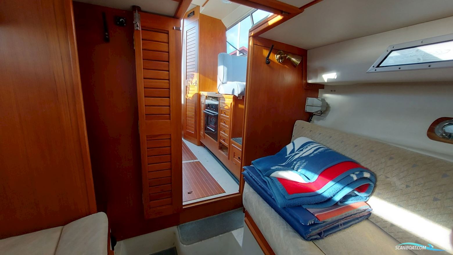 8000 Cruiser