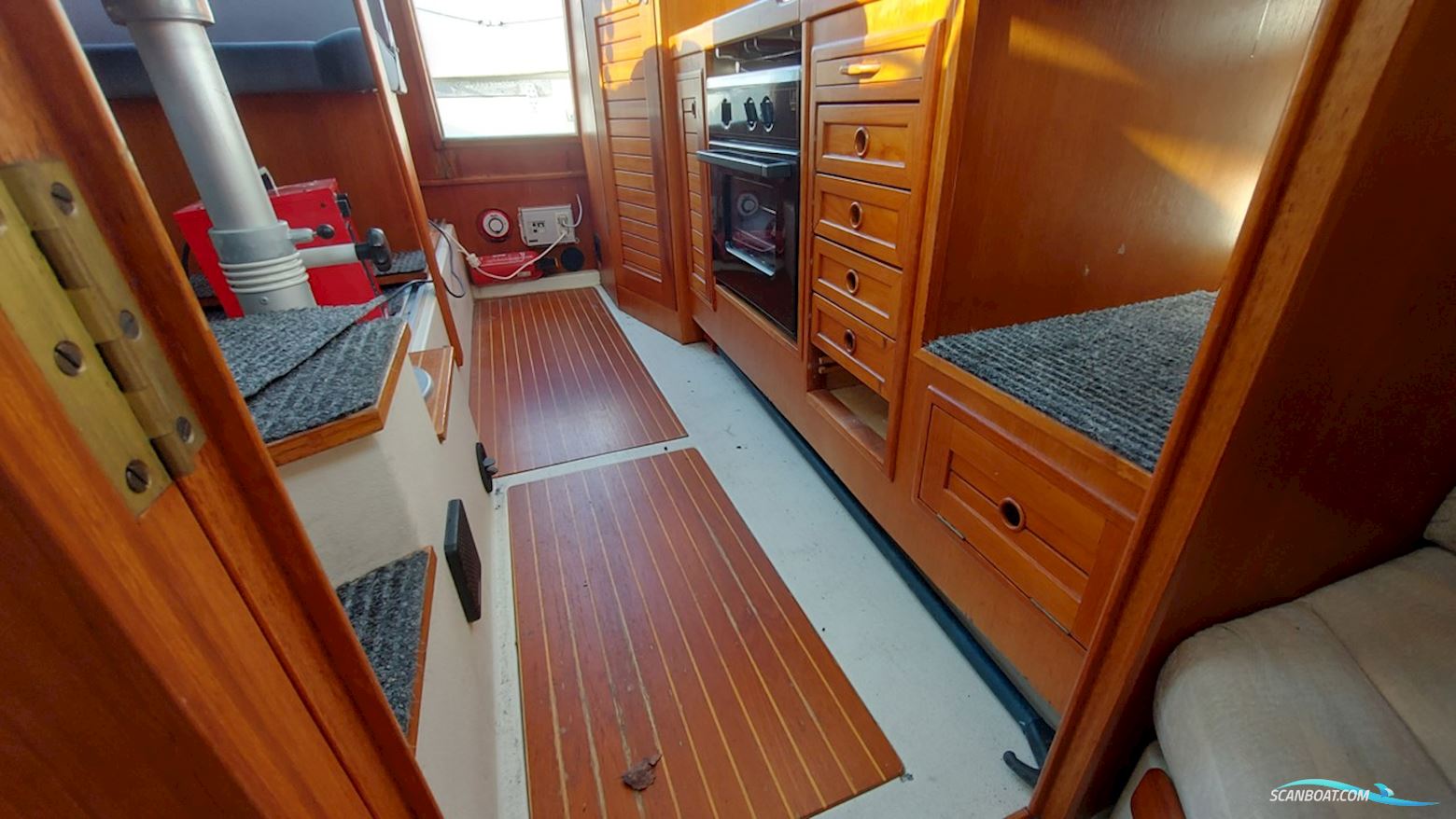 8000 Cruiser
