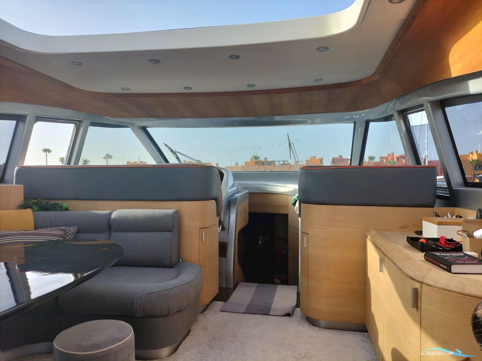 AB Yachts 68