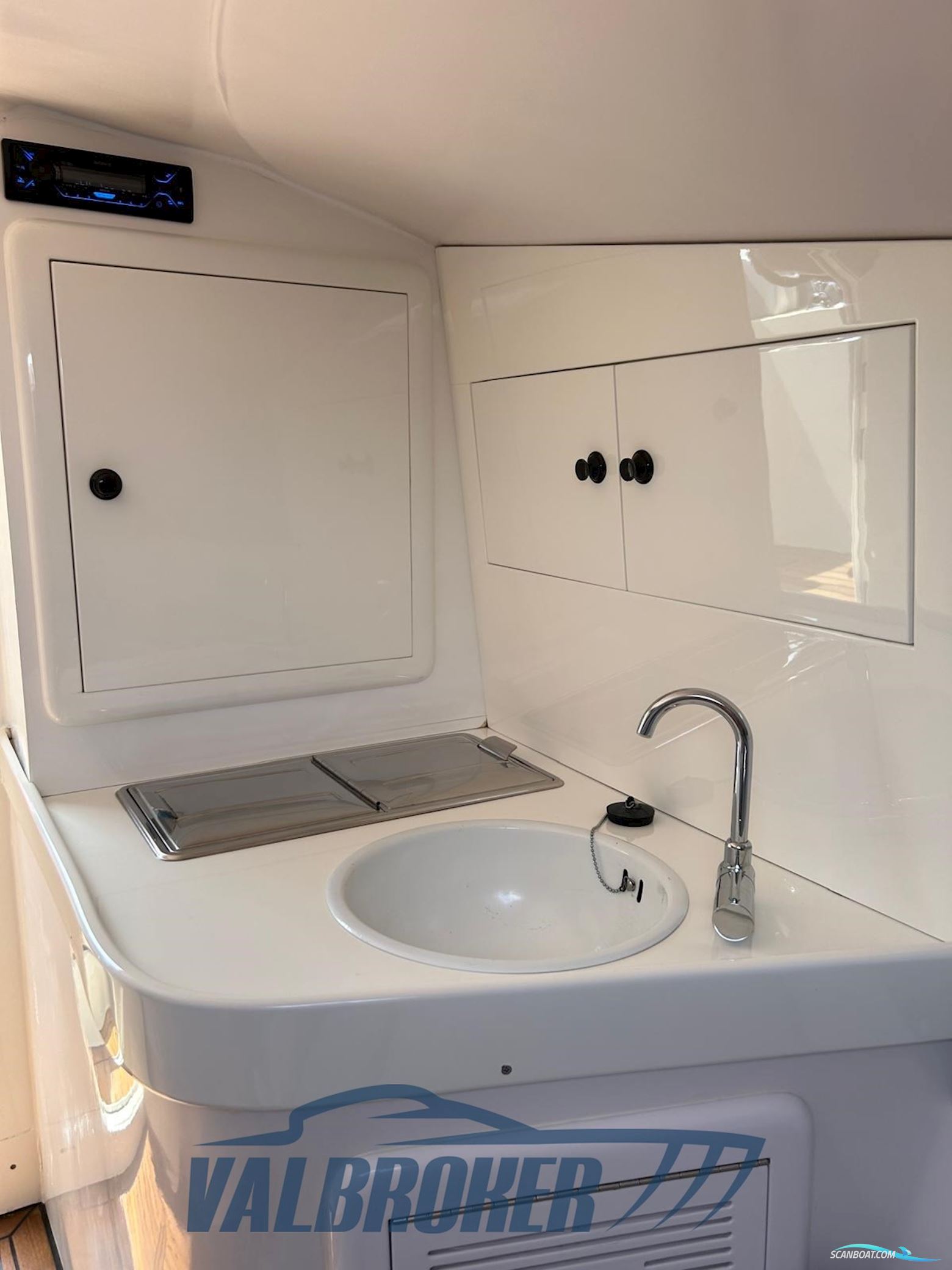 Abbate Tullio Superiority 32