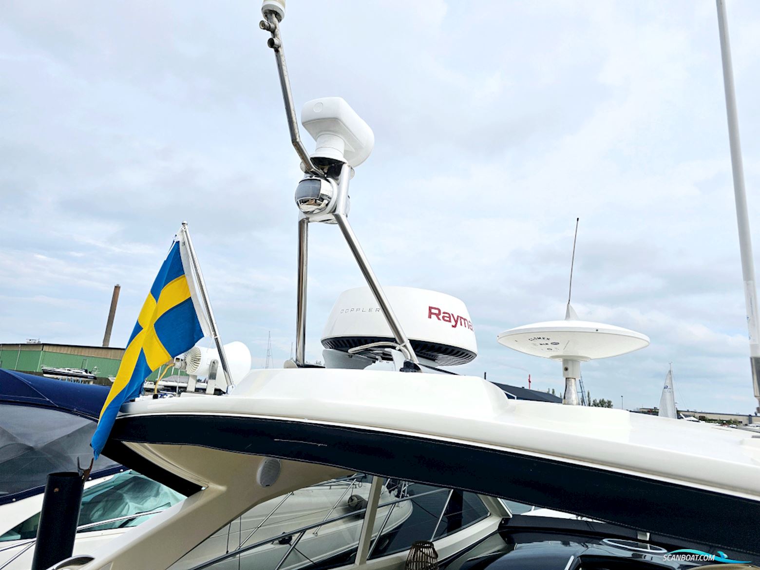 Absolute 47 HT Volvo Penta IPS-600