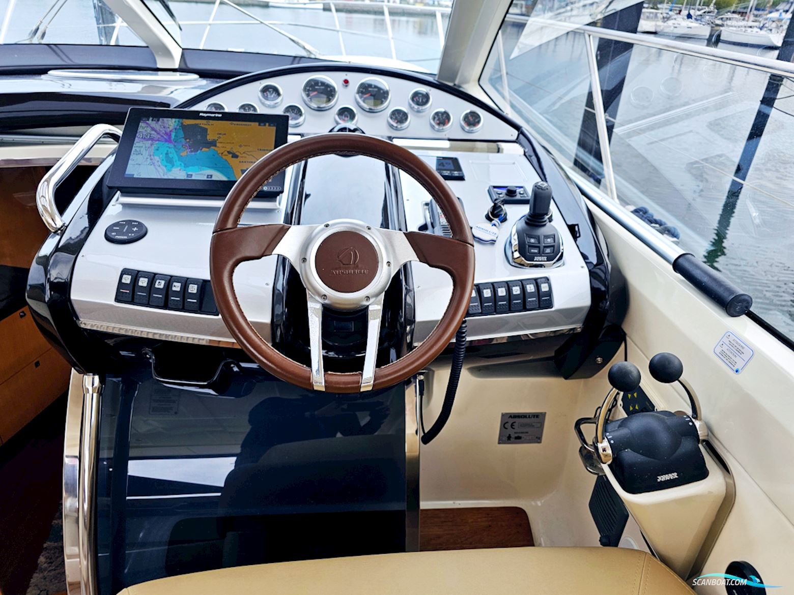 Absolute 47 HT Volvo Penta IPS-600