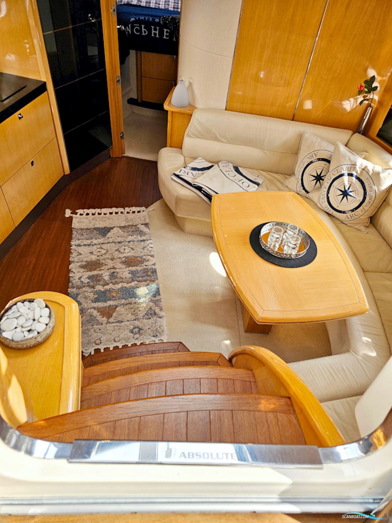 Absolute 47 HT Volvo Penta IPS-600