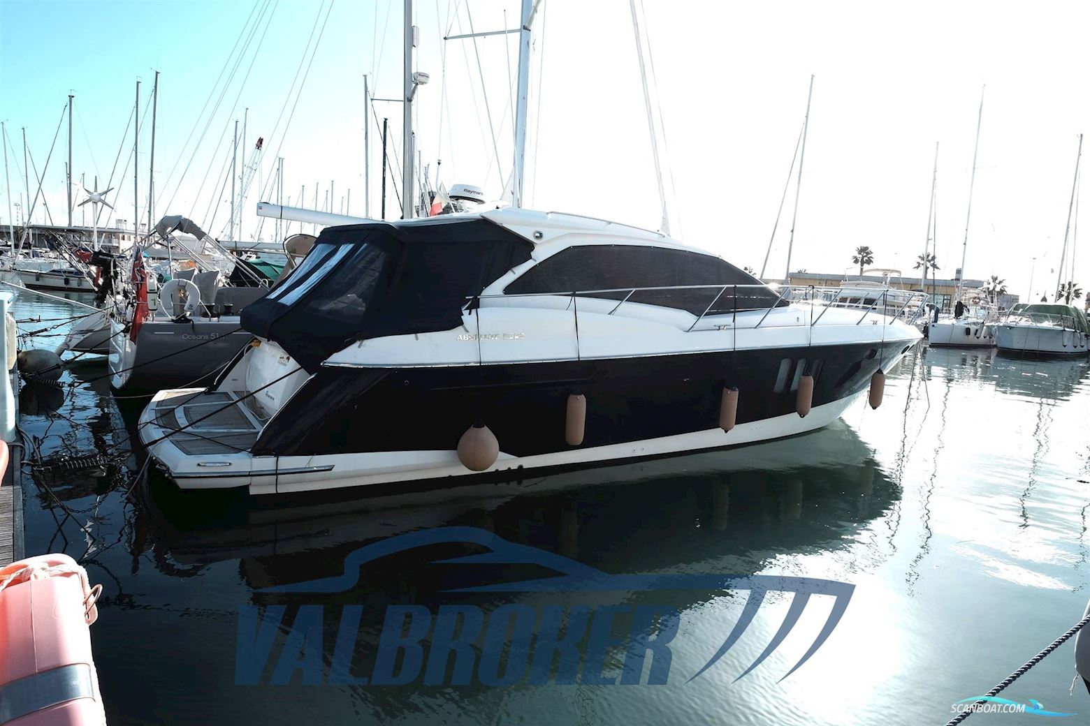 Absolute 52 Motorbåd 2008, med Volvo Penta D6 IPS600 motor, Italien