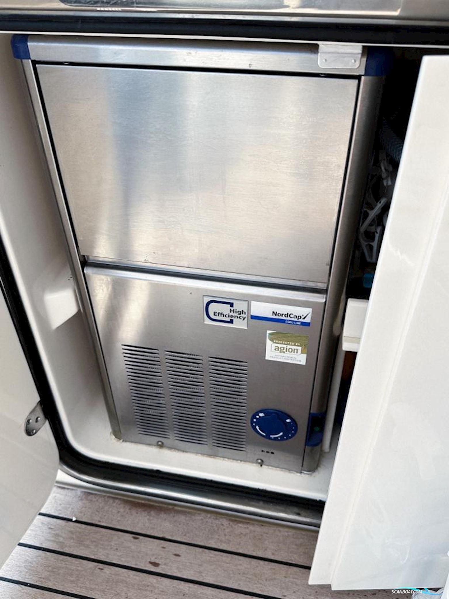 Absolute 52 Sty
