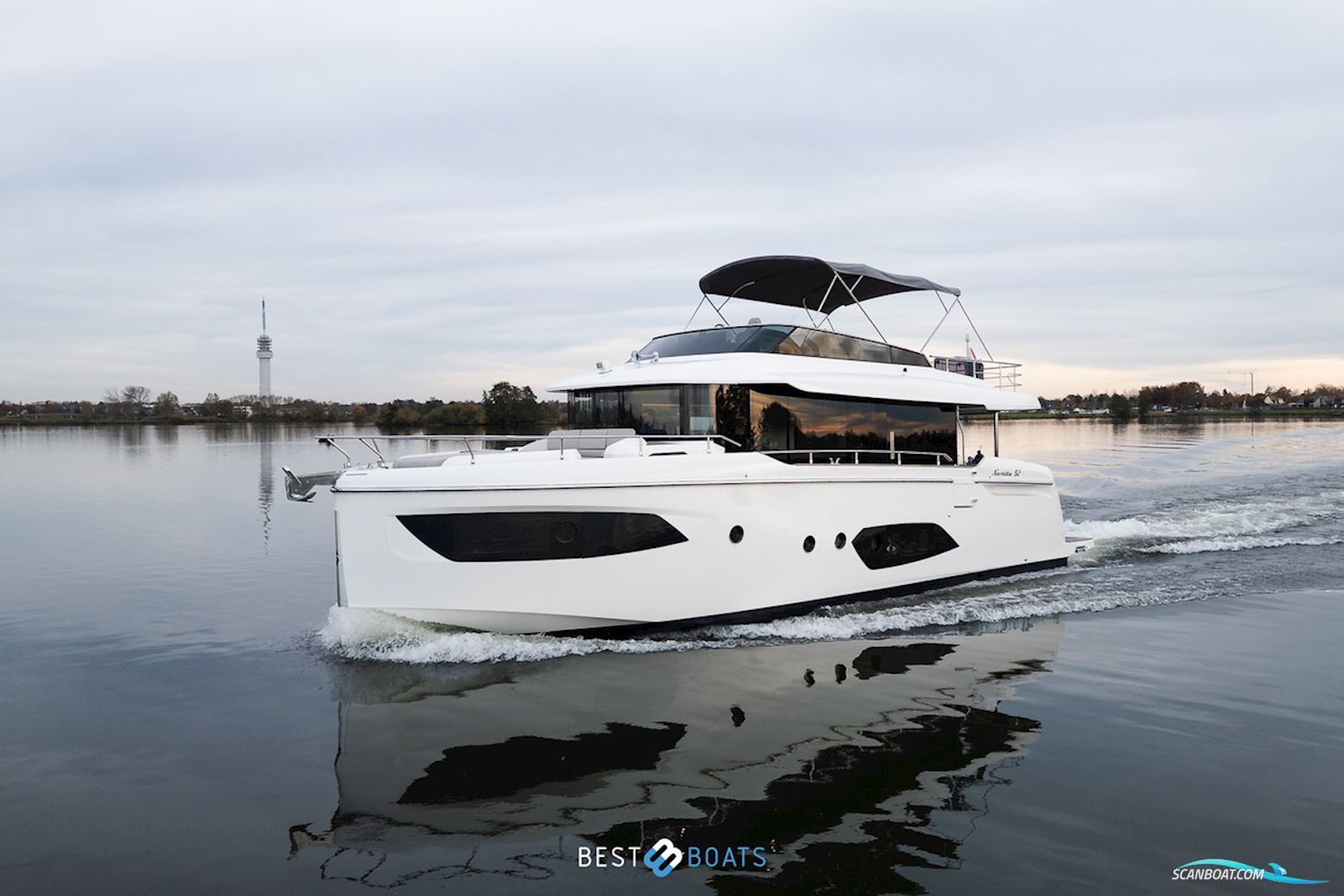 Absolute Navetta 52