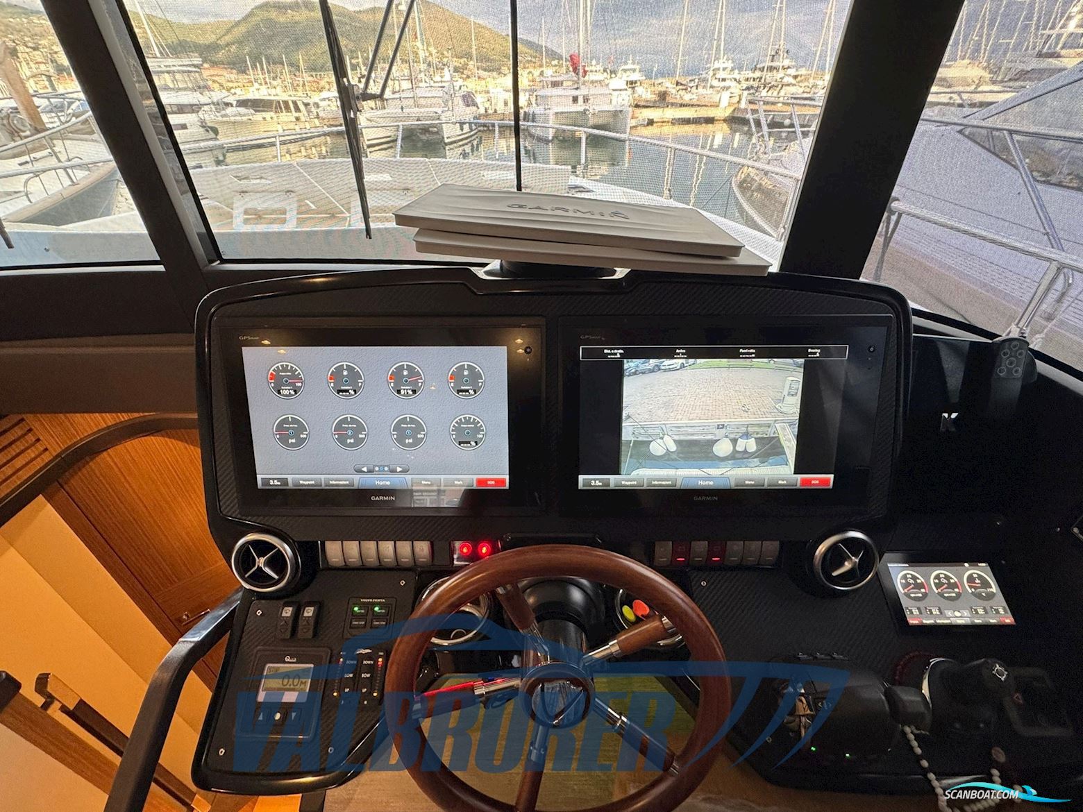 Absolute Navetta 52