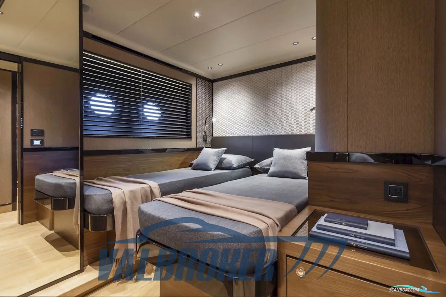 Absolute Navetta 68