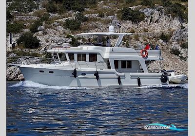 Adagio Europa 51,5 Motorbåd 2013, med Volvo Penta D6 motor, Kroatien