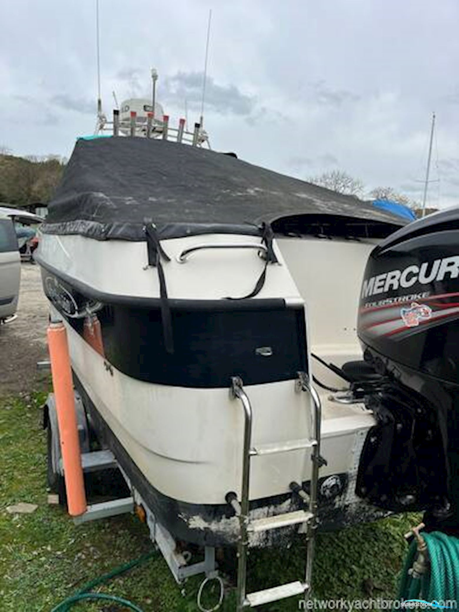 Admiral Shipyard Pro Fish 560