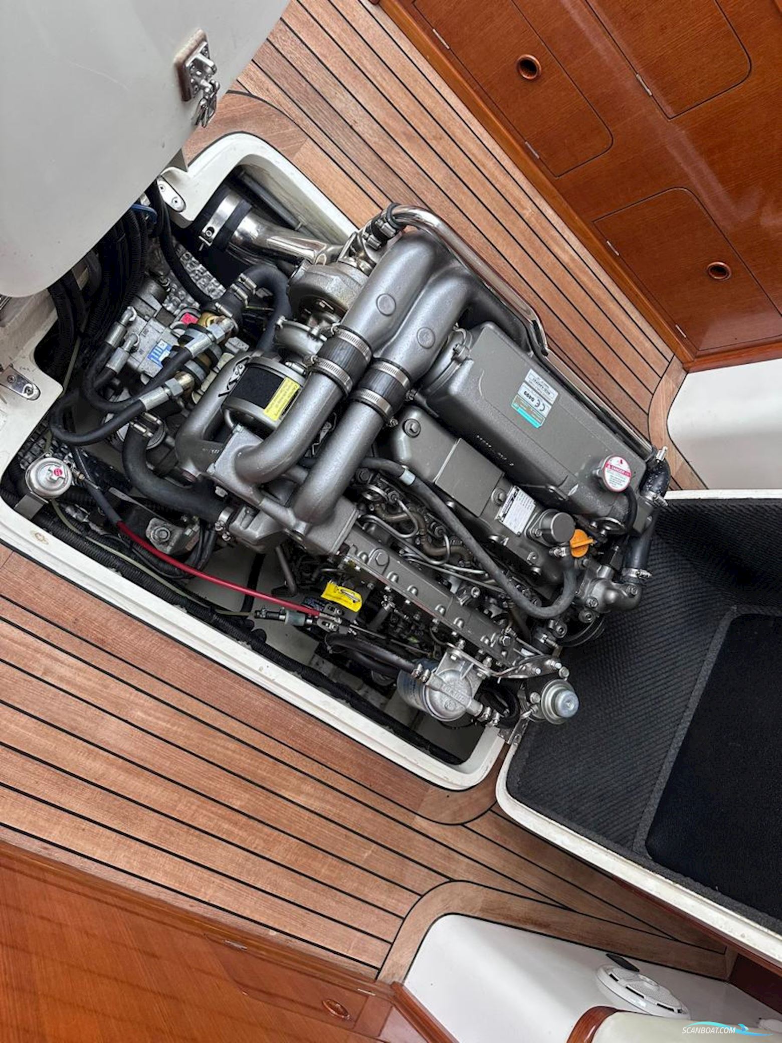 Admirals Tender  31 Fineliner by Van der Stadt