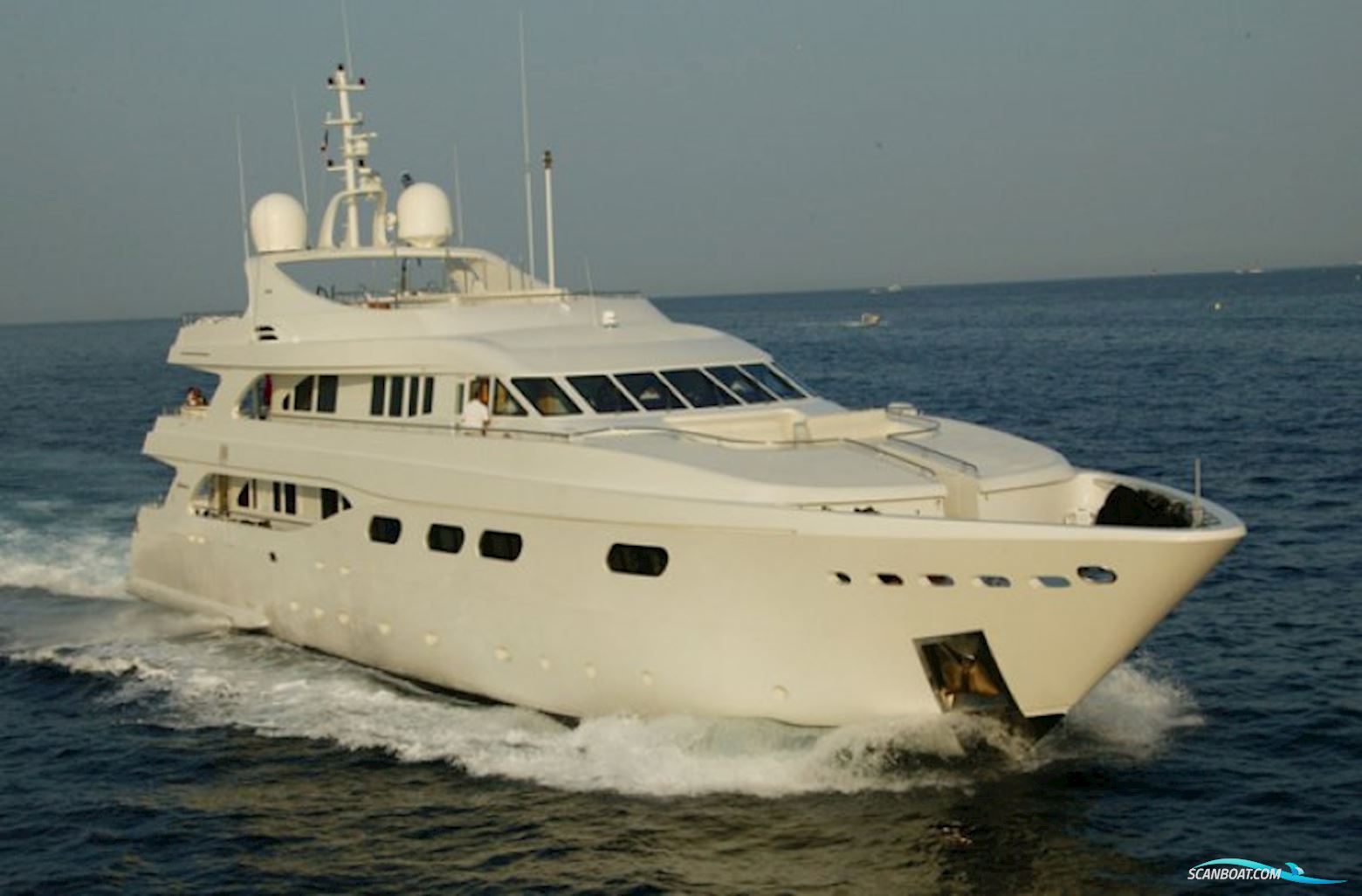 Alfamarine 140 Superyacht Motorbåd 2003, med Mtu motor, Holland