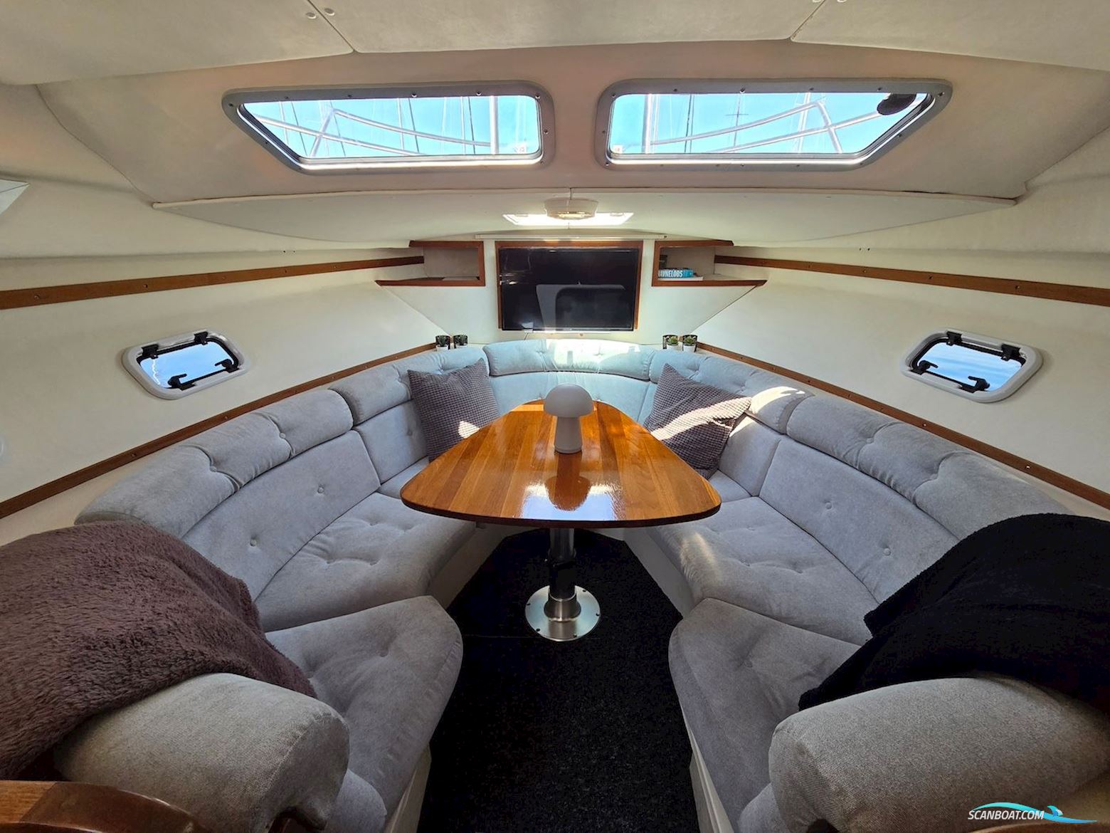 Alicraft 1050 Sports Cruiser