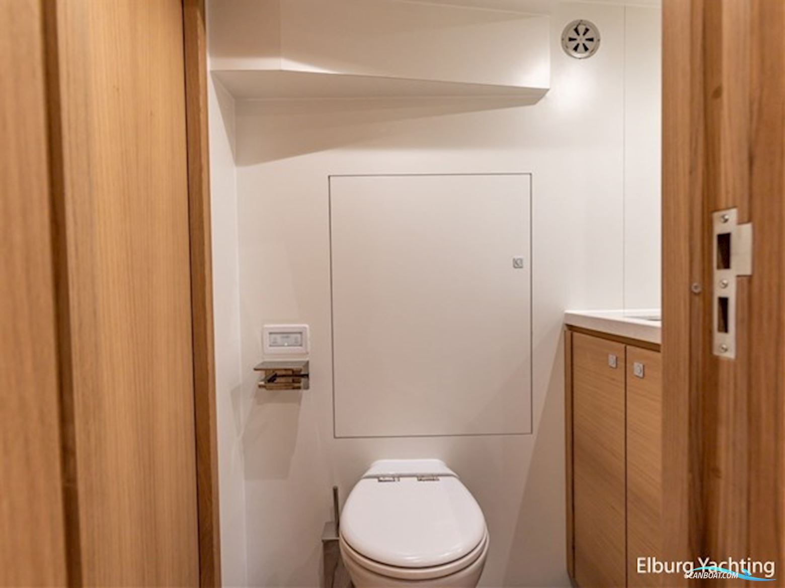 Alm Grand Voyager 65 