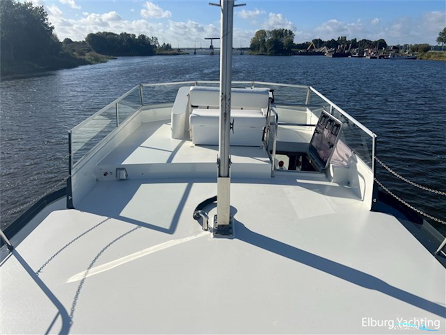 Alm Trawler - 13.20 AD 