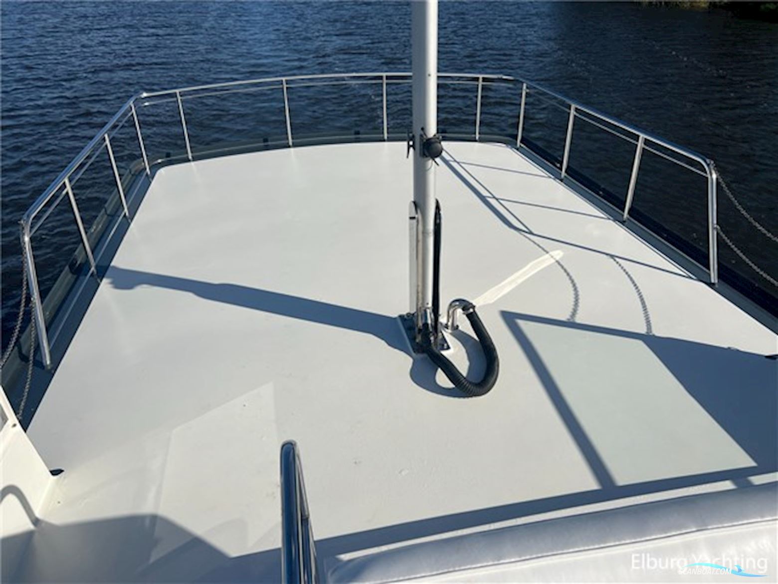 Alm Trawler - 13.20 AD 