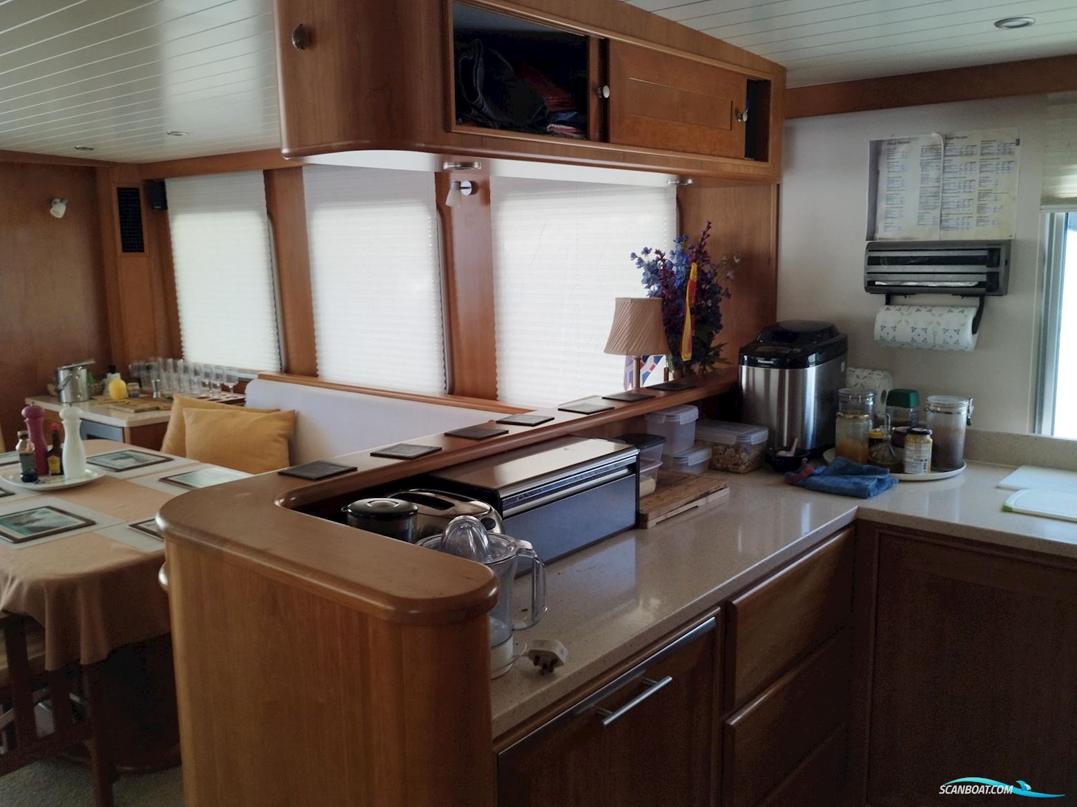 Alm Trawler Delfino 65