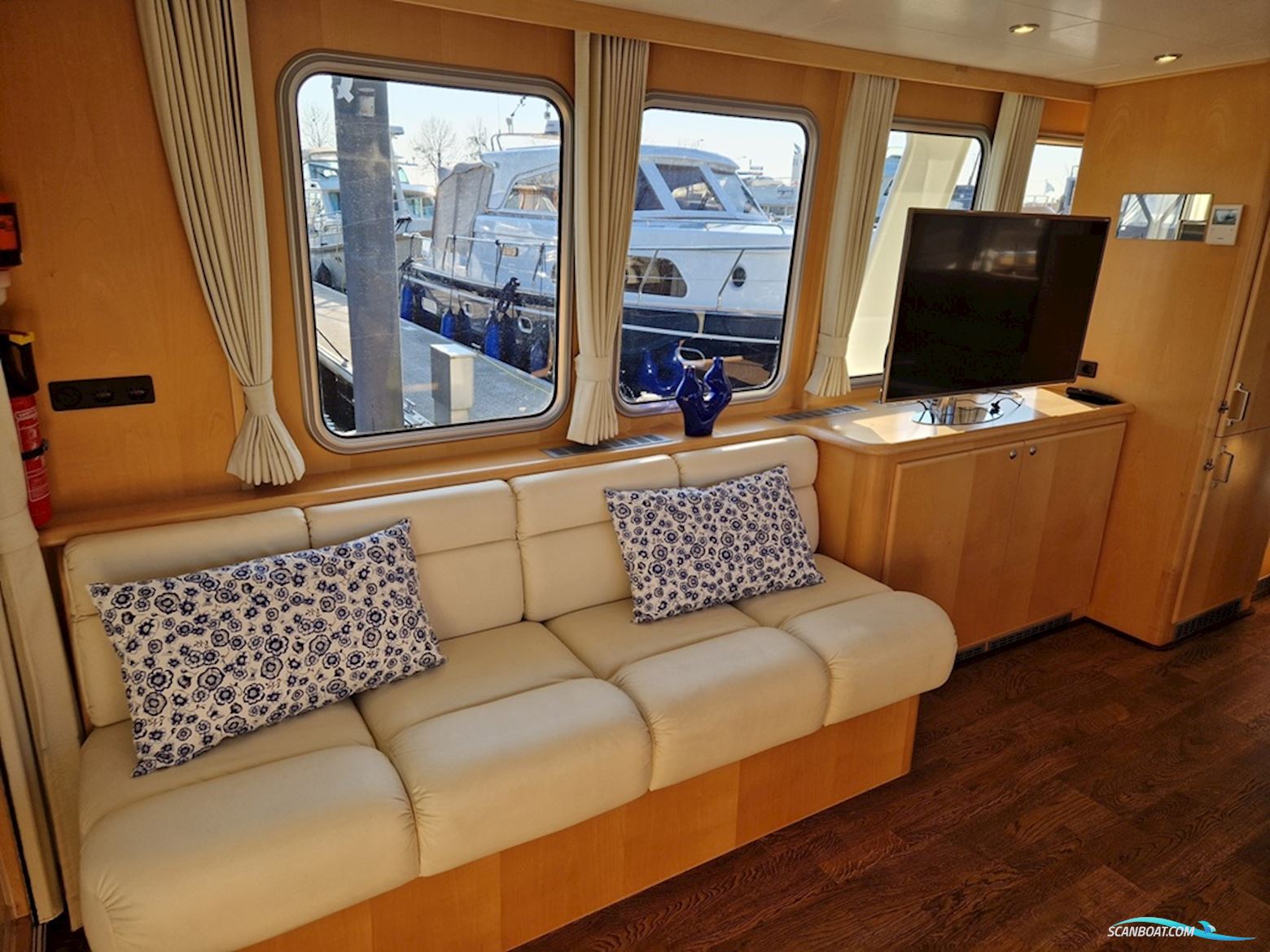 Almtrawler 1600 AD