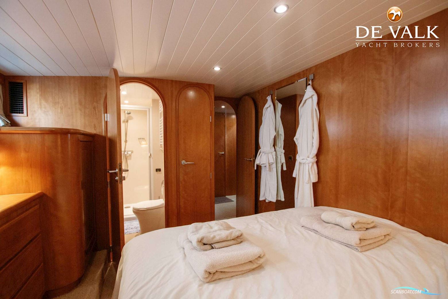 Almtrawler Delfino 65