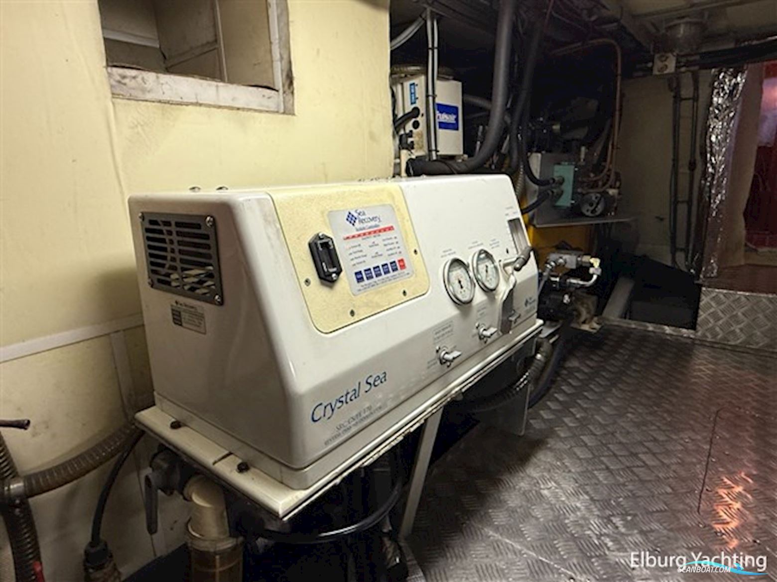 Altena 45 Blue Water Trawler - Stabilizers