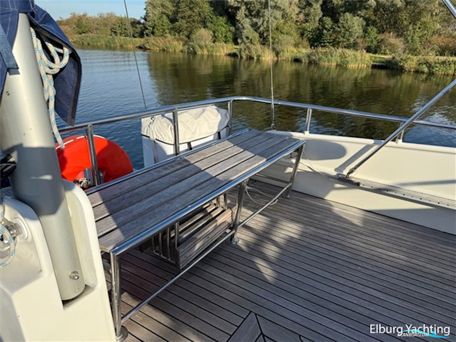 Altena 45 Blue Water Trawler - Stabilizers