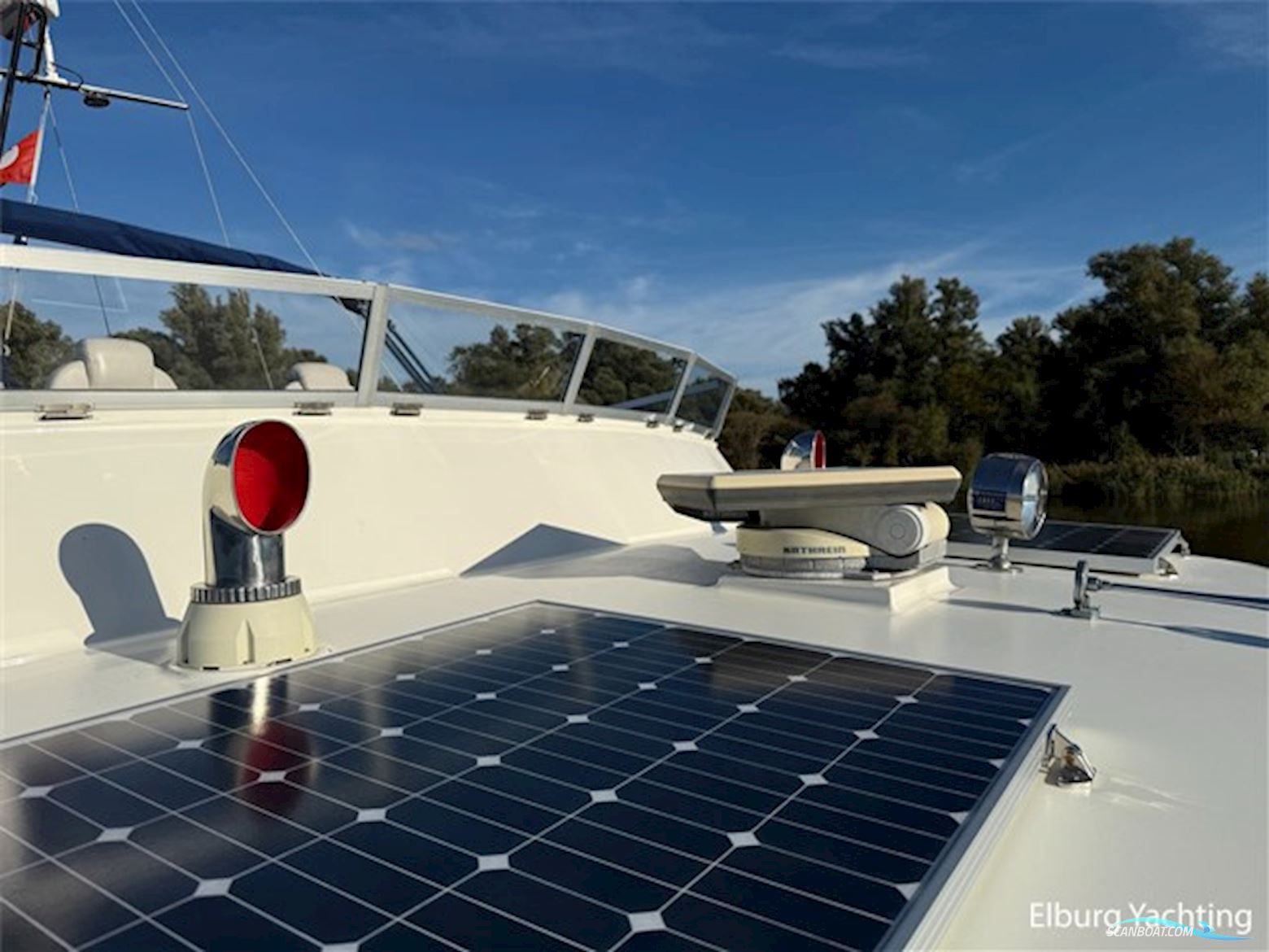 Altena 45 Blue Water Trawler - Stabilizers