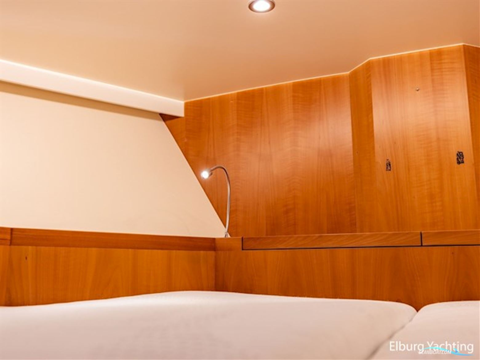 Altena 52 - Fast Going - Aluminium