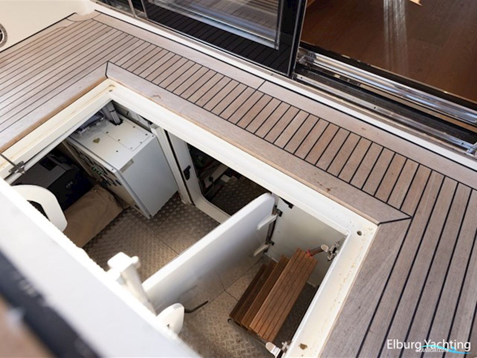 Altena 52 - Fast Going - Aluminium