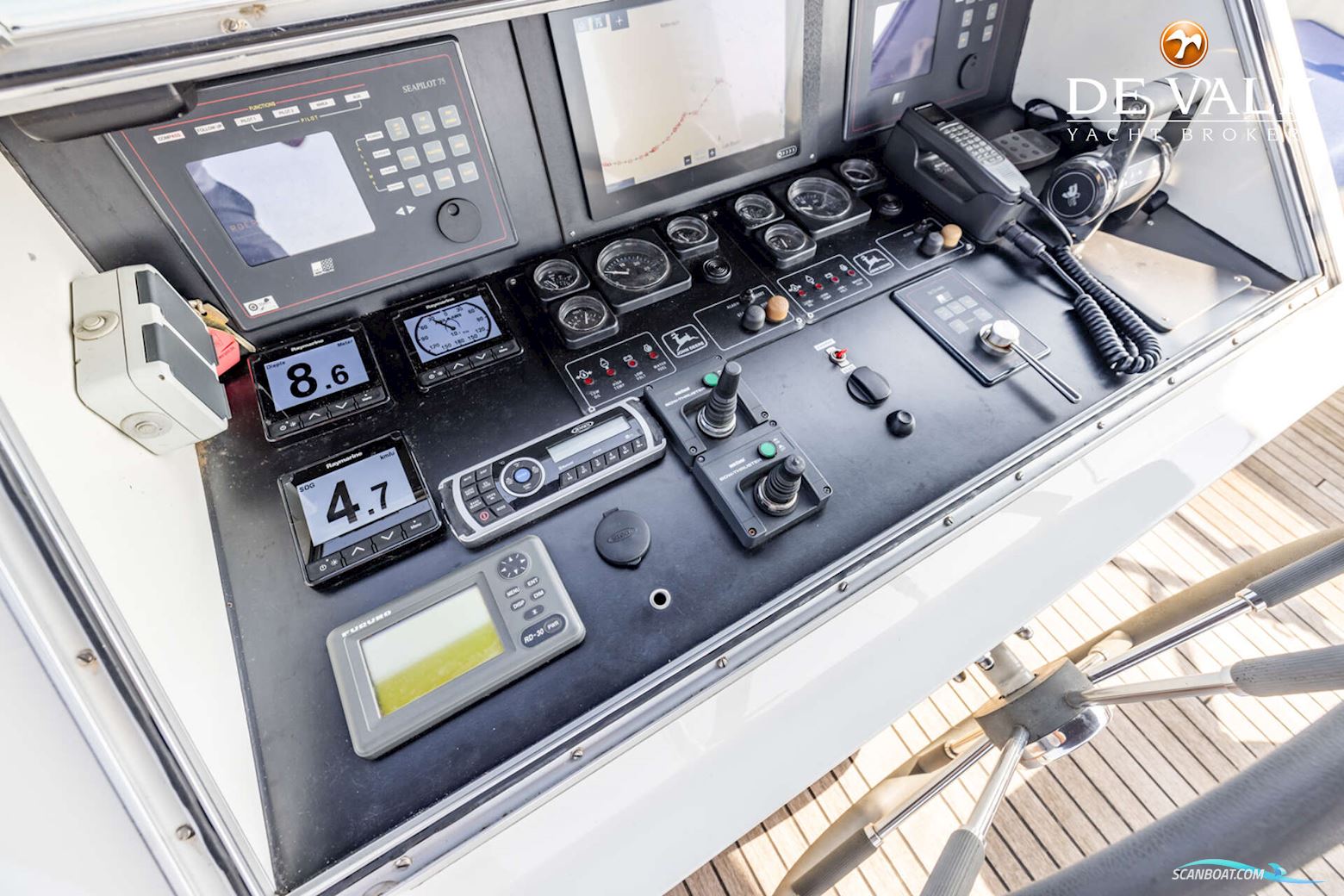 Altena Blue Water Trawler 58