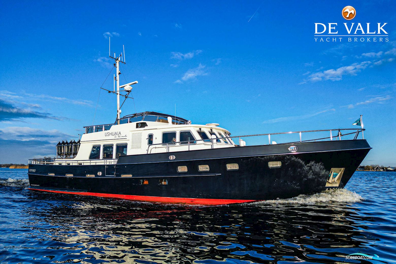 Altena Blue Water Trawler 58 Motorbåd 2002, med John Deere motor, Holland