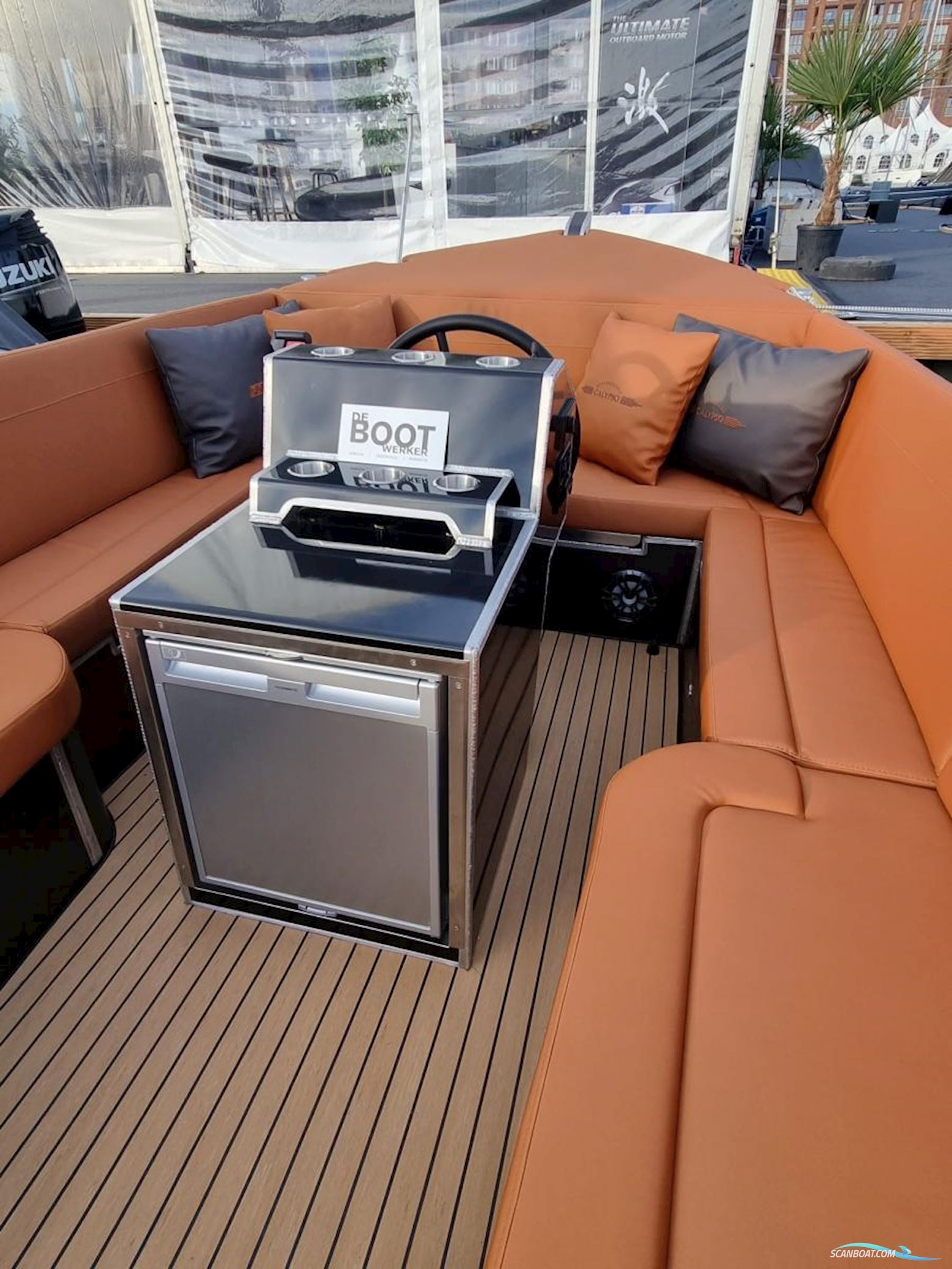 ALUSLOEP 650 OUTBOARD