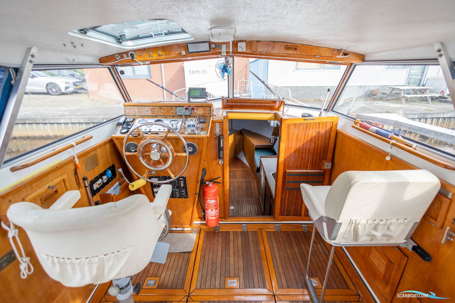 Amerglass 32 AK HT