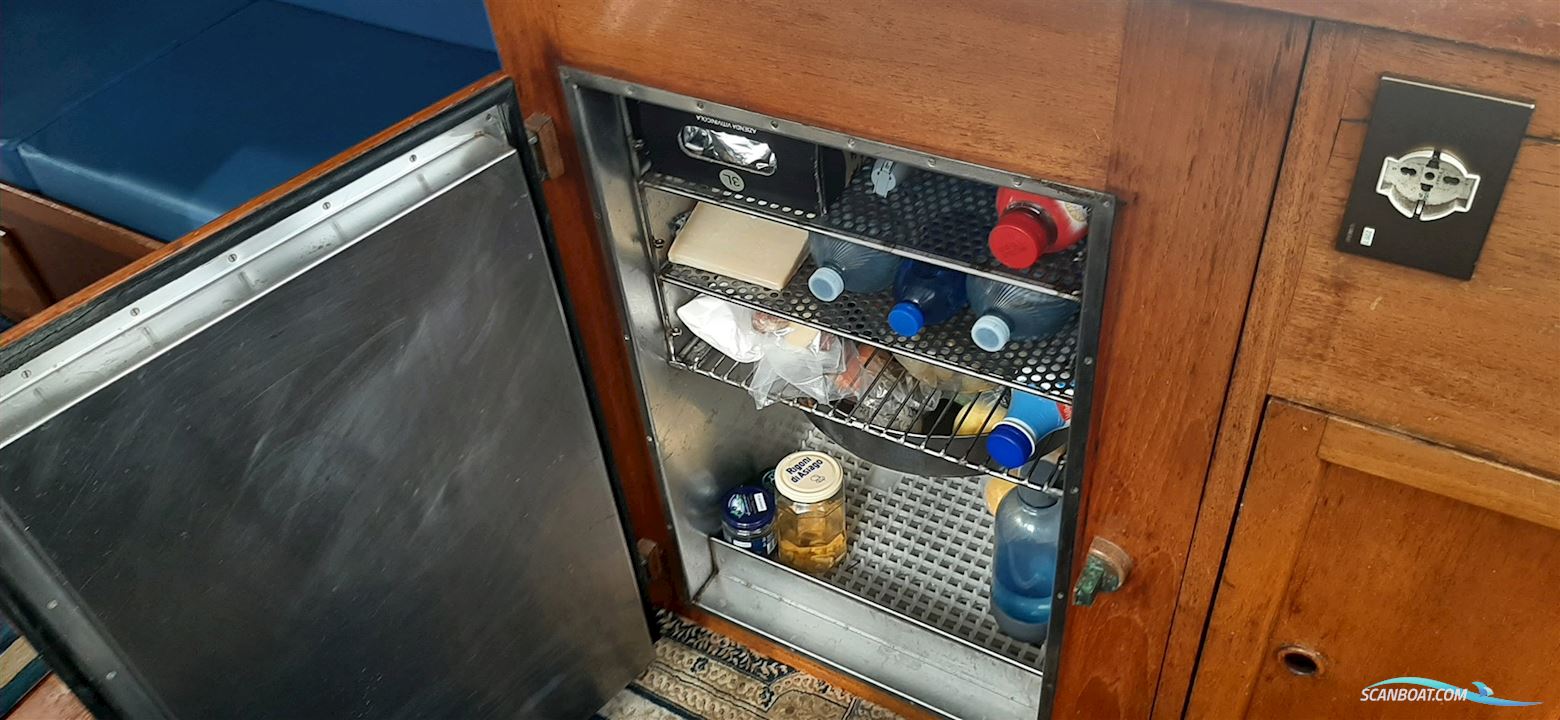 American Marine GRAND BANKS 32