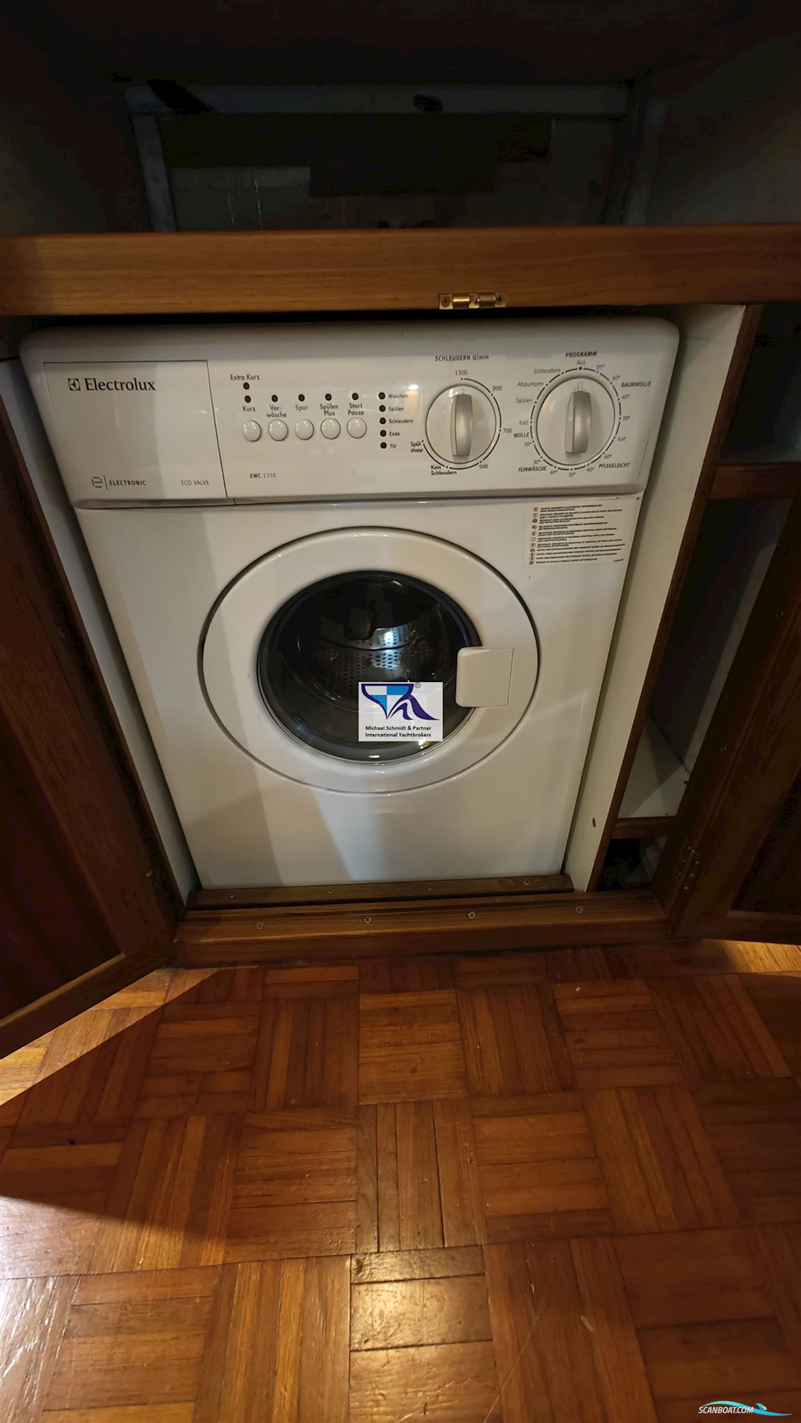 American Marine Grand Banks 48 MY