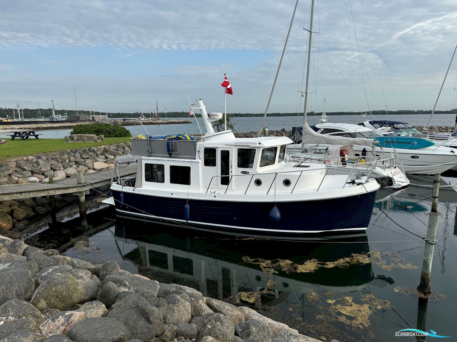 American Tug 34 Pilothouse Trawler