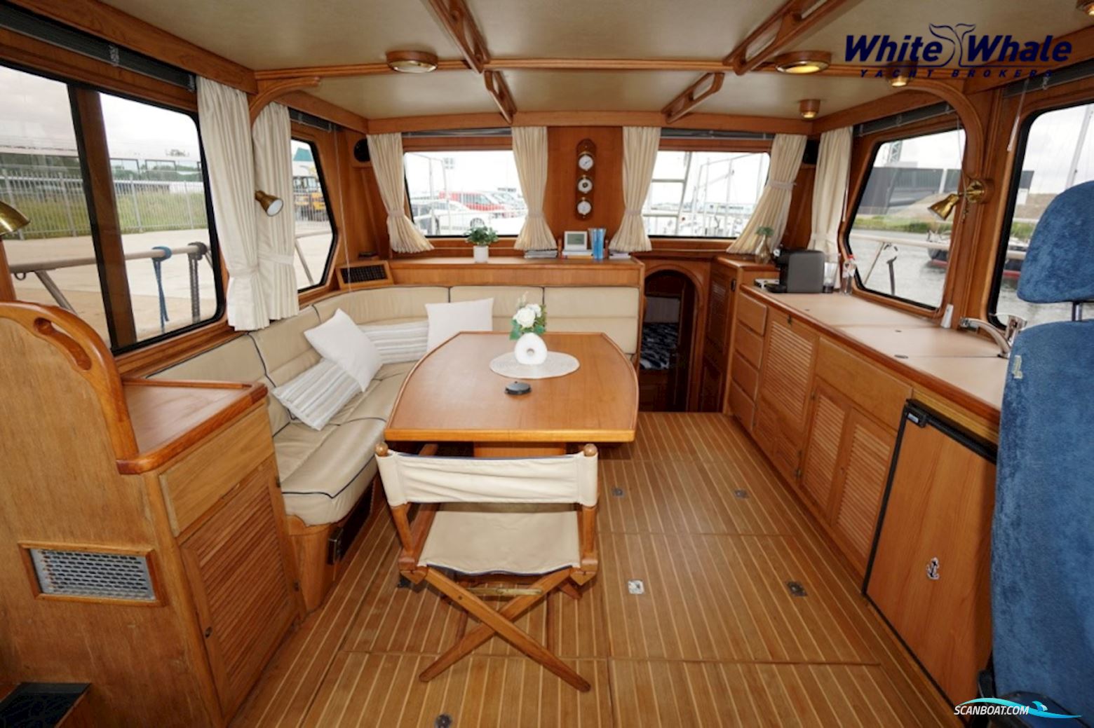 Ams Marine Yachts Trawler 42 DC